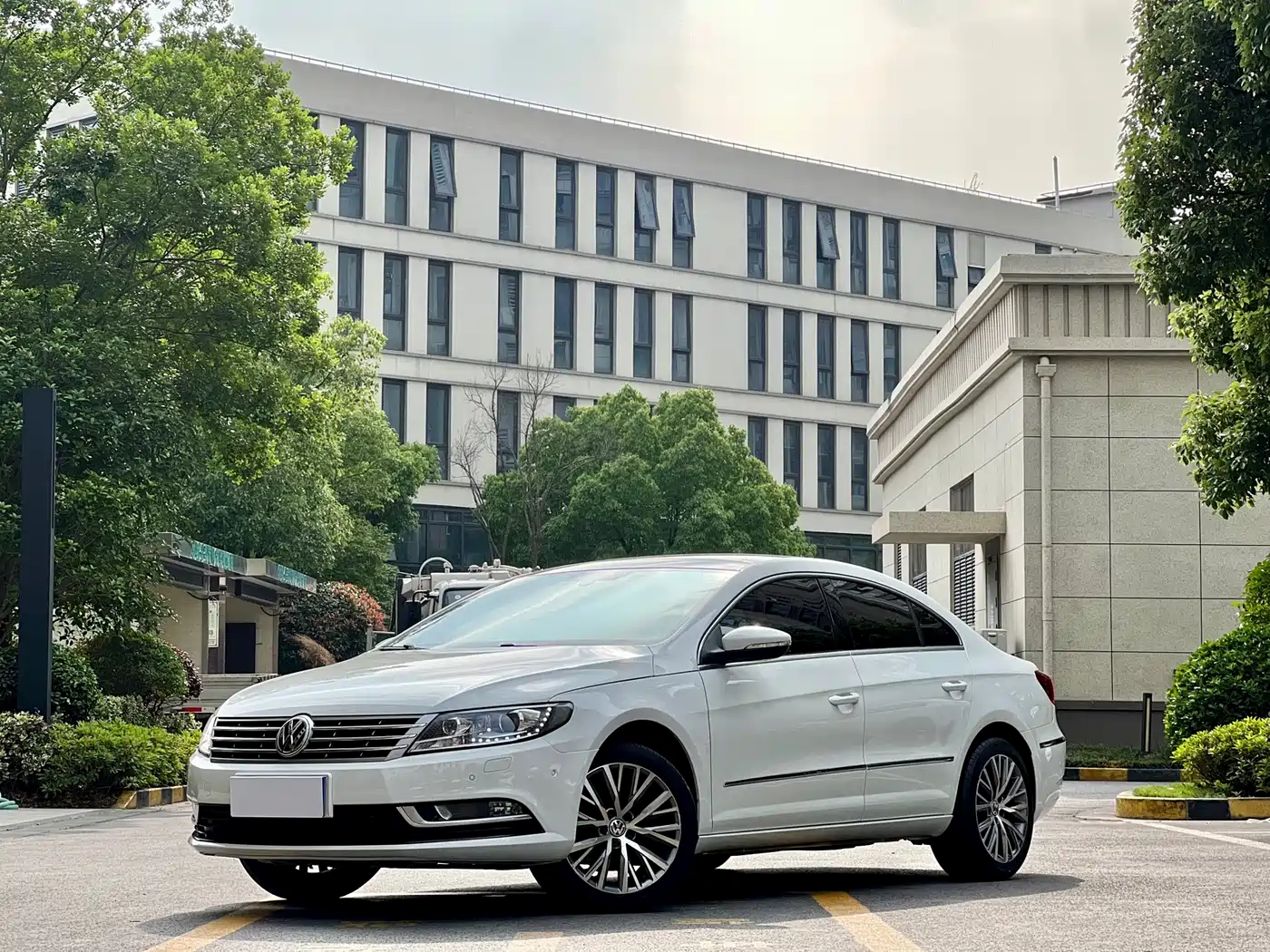 Volkswagen FAW-Volkswagen CC 2016 300TSI 25th Anniversary Edition