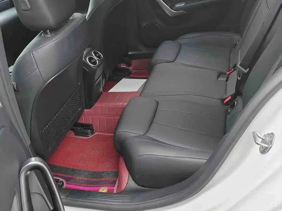 Mercedes-Benz A-Class 2022 A 180 L Sport Sedan фото 6