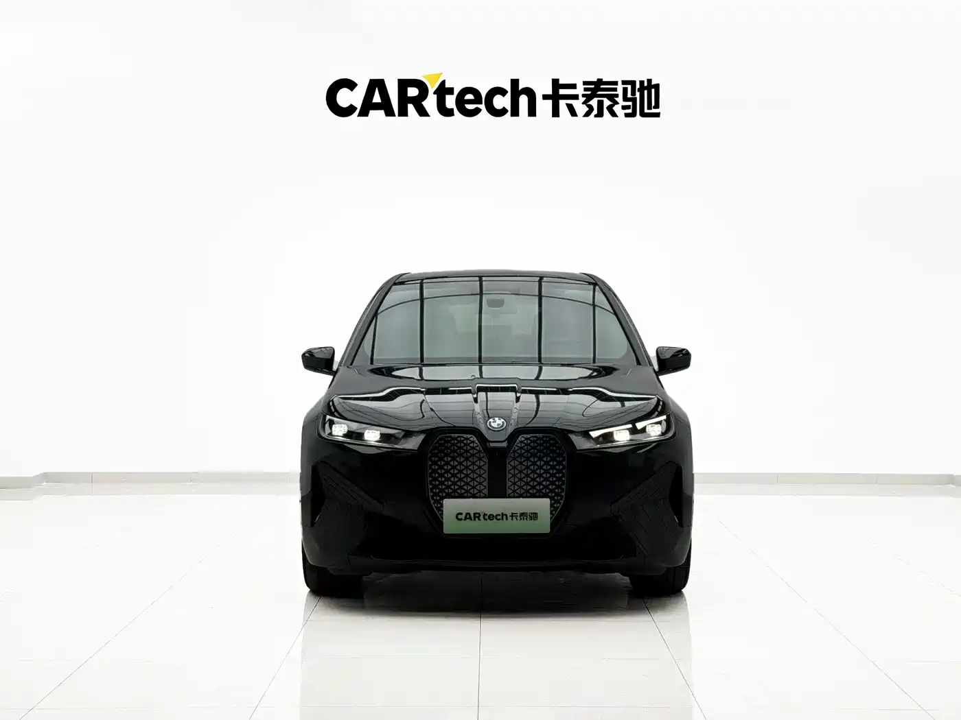 BMW iX 2023 Facelift xDrive40 фото 2