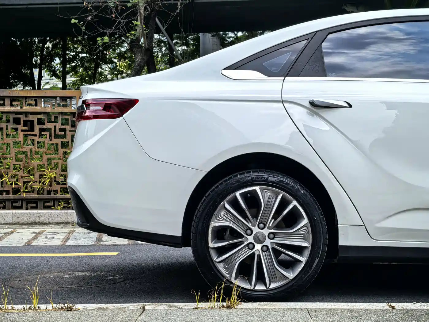 Photo 11 - Geely Geometry A