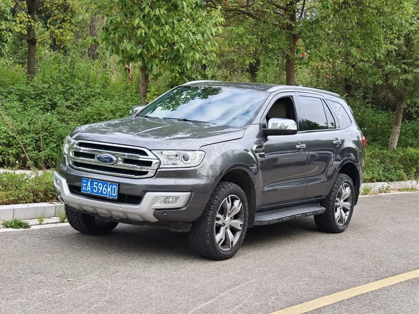 Ford Everest 2017 2017 2.0T Gasoline Automatic 4WD Luxury Edition 7-Seater