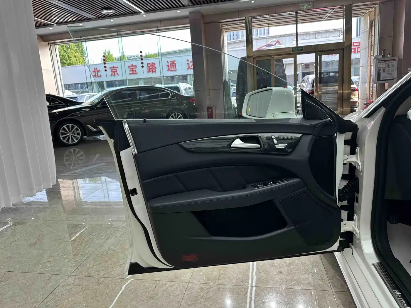 Mercedes-Benz CLS 2015 CLS 320 фото 15