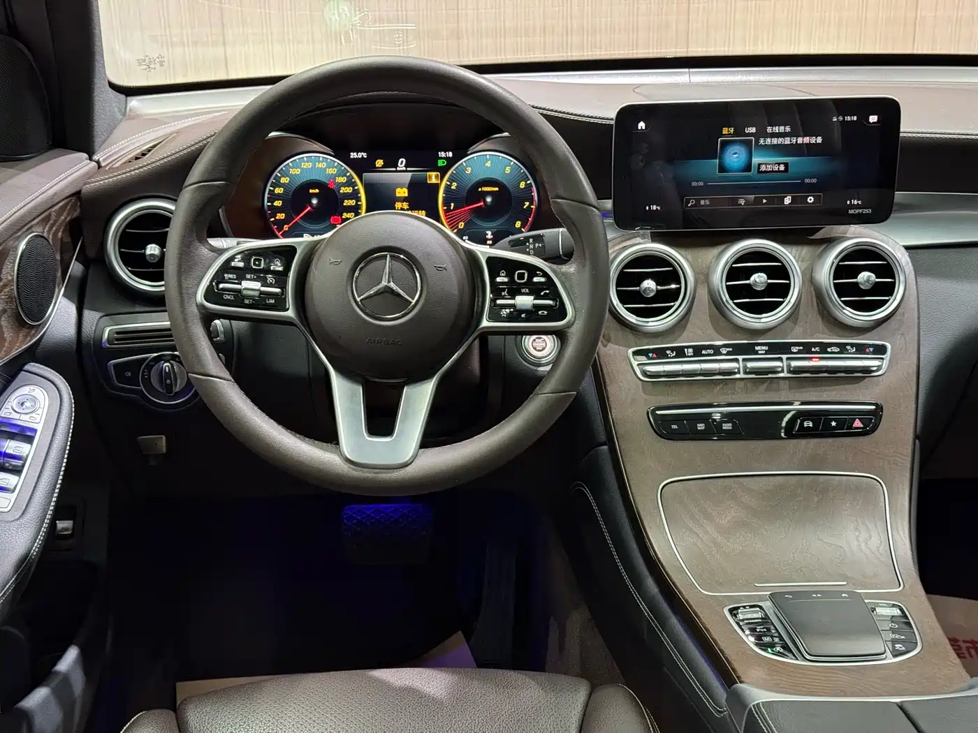 Mercedes-Benz GLC 2020 Facelift GLC 300 L 4MATIC Dynamic фото 17
