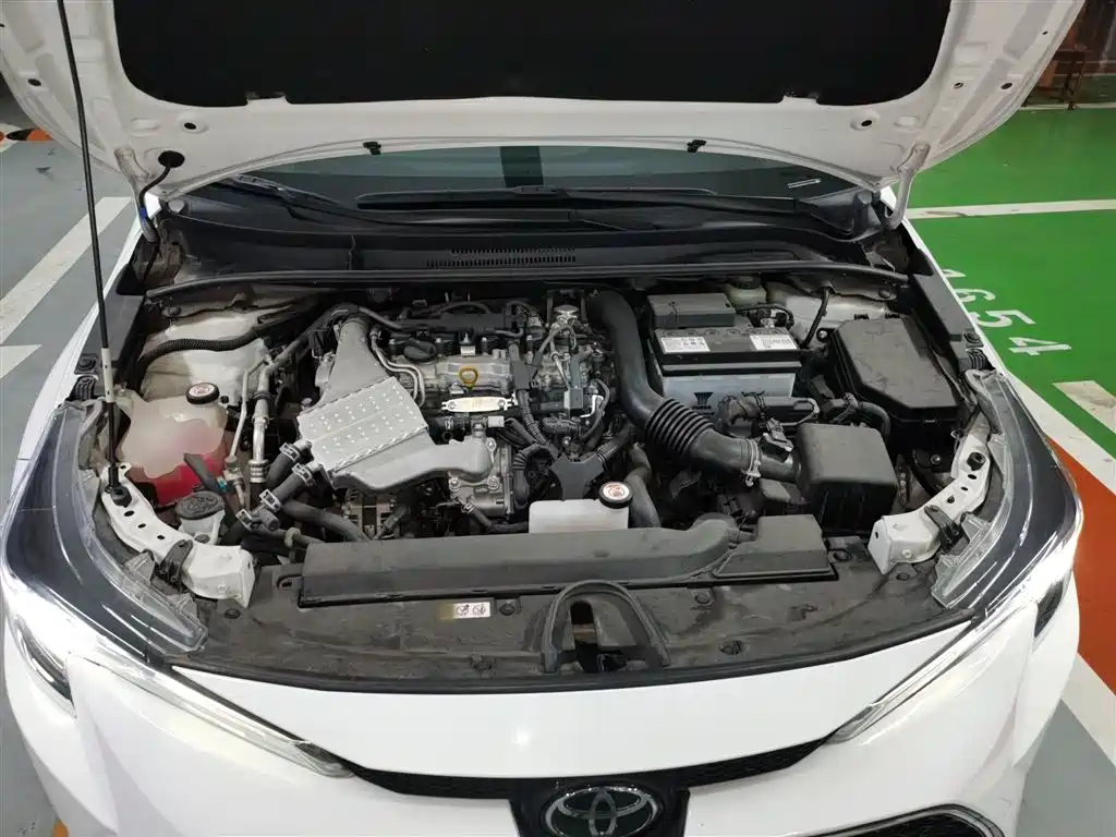 Toyota Levin 2022 185T CVT Luxury Edition фото 12