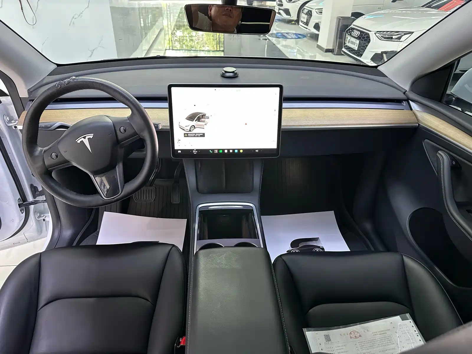 Фото 6 - Tesla Model Y