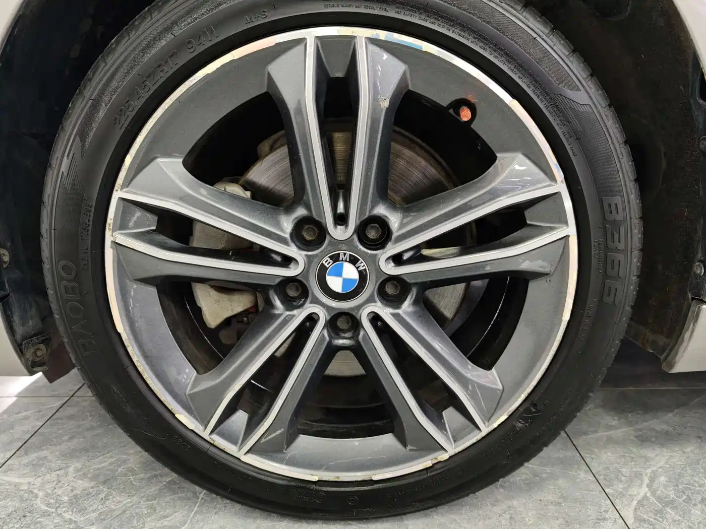BMW 1 Series 2018 118i Sport Edition фото 20
