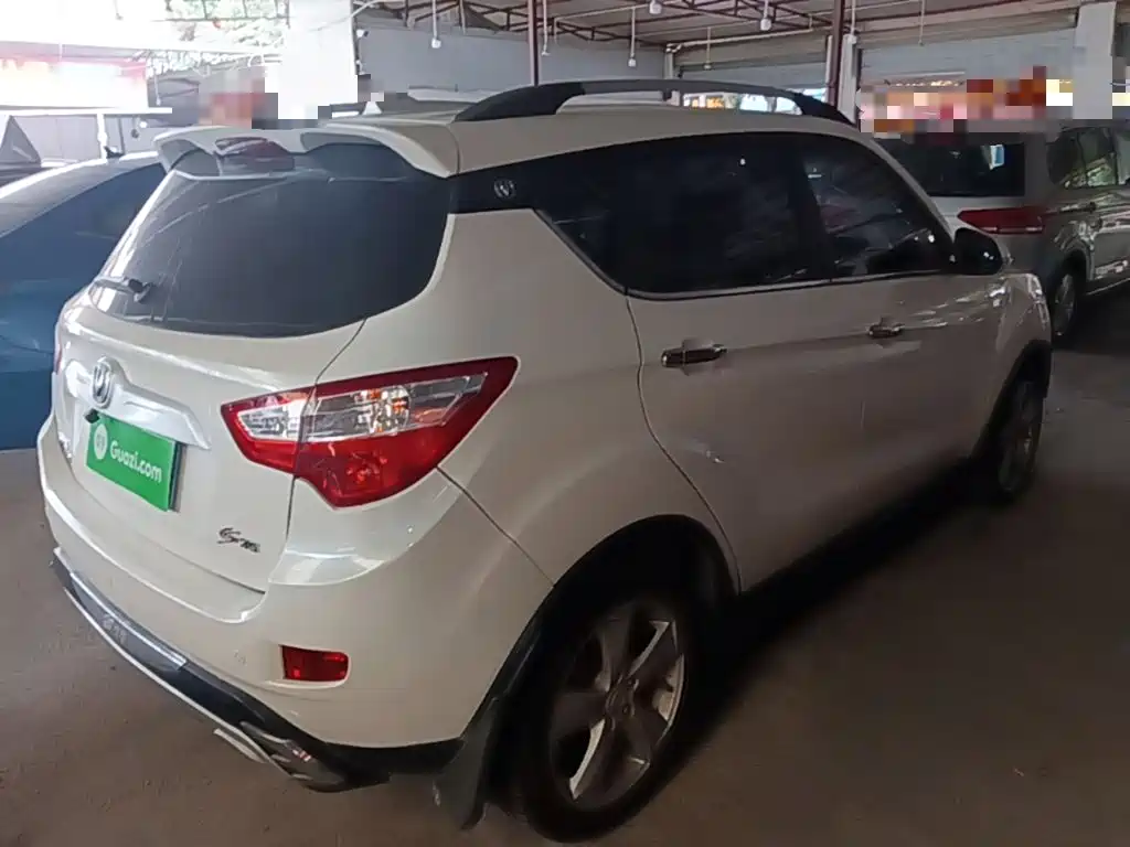 Changan CS35 2015 2015 1.6L Automatic Premium (China IV)