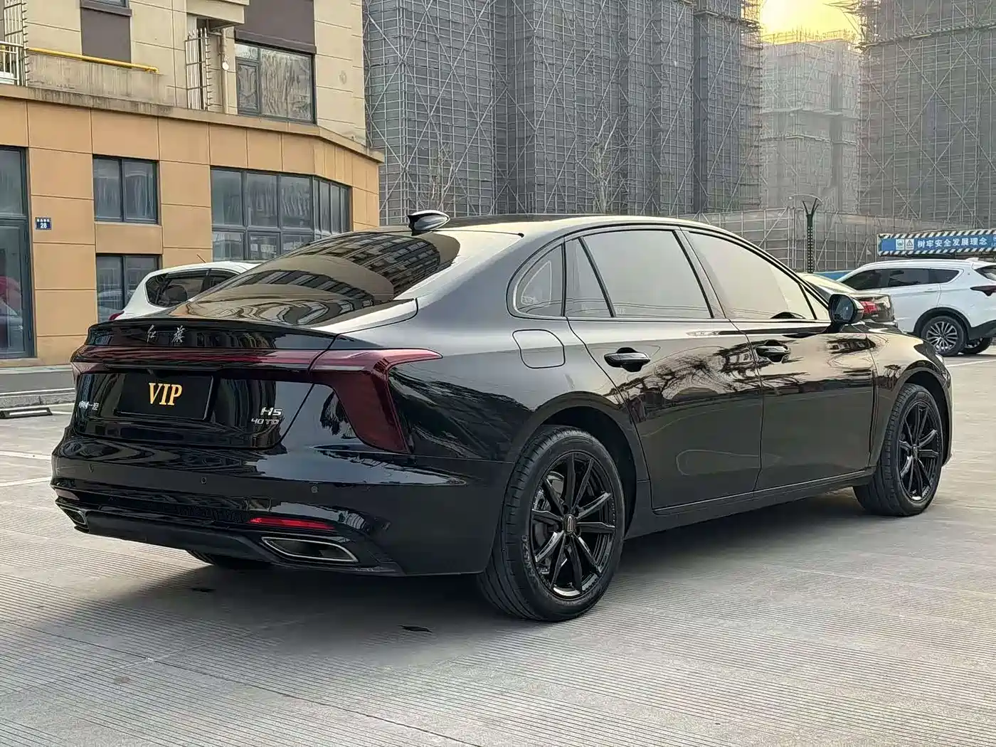 Hongqi H5 2025 2.0T Automatic Mystic Shadow 2 Million Edition фото 15