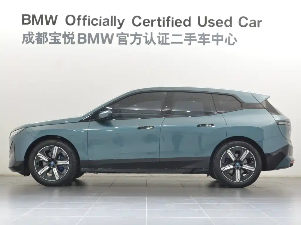 BMW iX 2023 2022 xDrive40