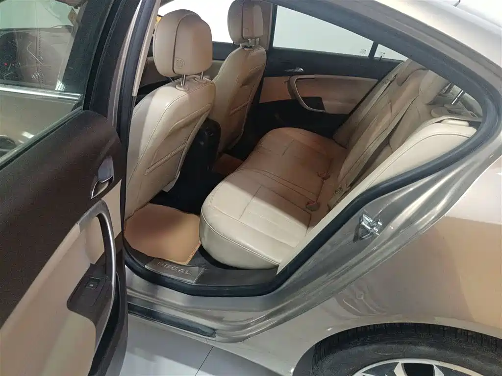 Buick Regal 2014 2.0L Elite Fashion Type фото 13