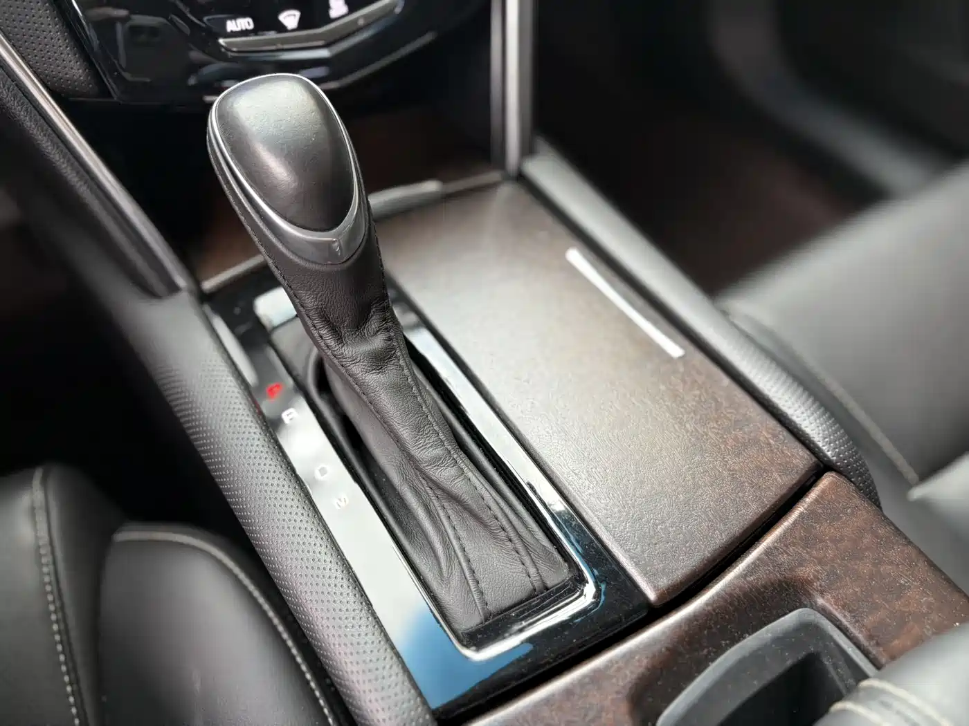 Cadillac XTS 2018 28T Technology фото 13