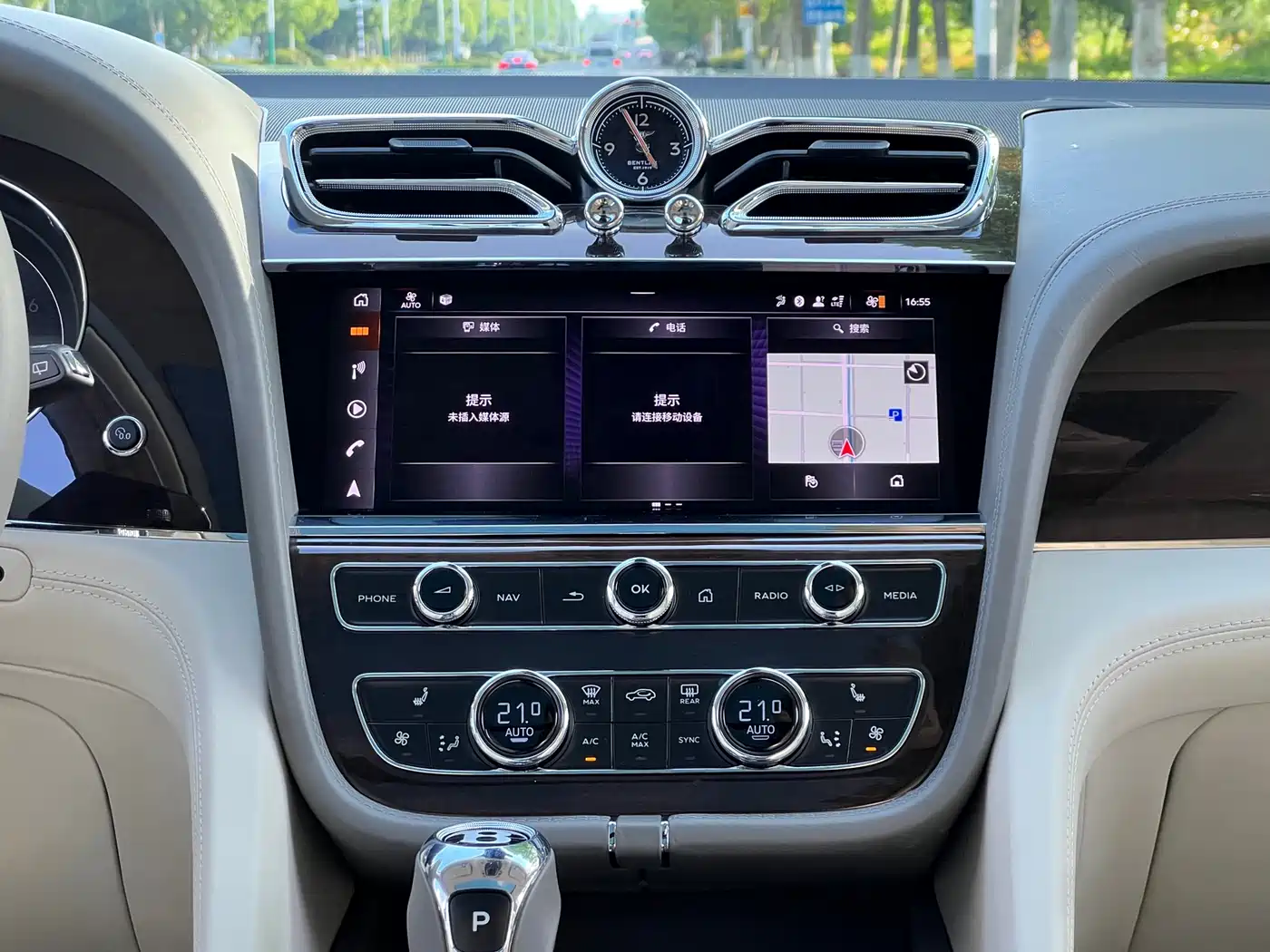 Bentley Bentayga 2021 4.0T V8 фото 12