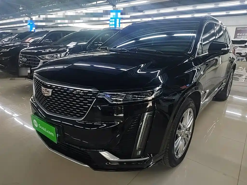 Cadillac XT6 2021 2.0T 6-seater 4WD Luxury фото 2