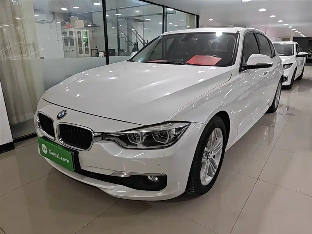 BMW 3 Series 2016 320Li Fashion Model фото 2