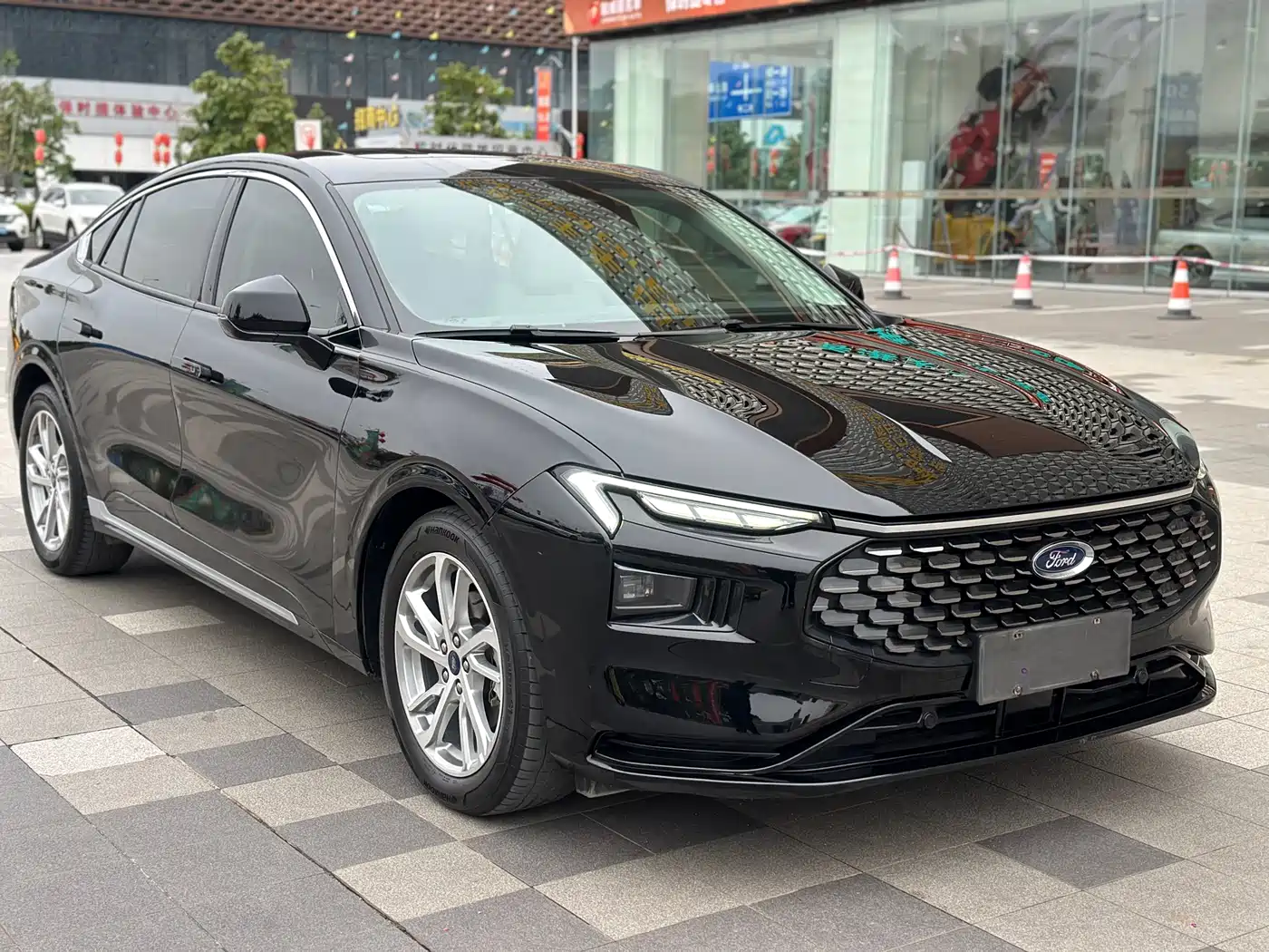 FORD MONDEO