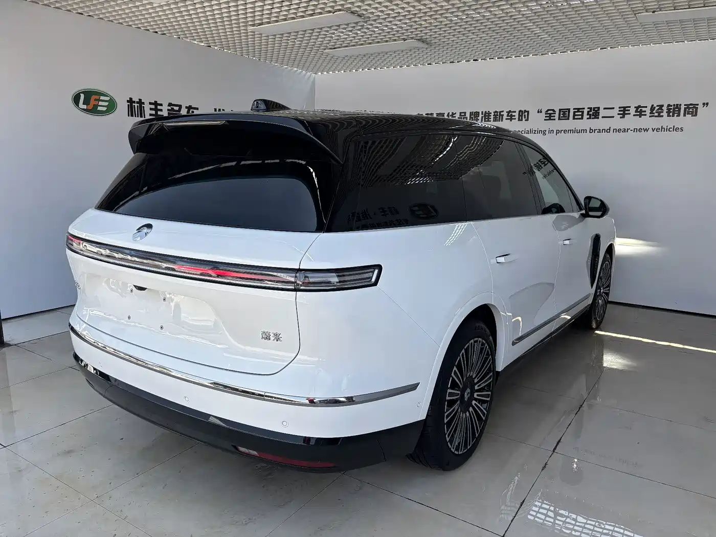 NIO ES8 2026 2025 Model 6-Seat Executive Luxury Edition