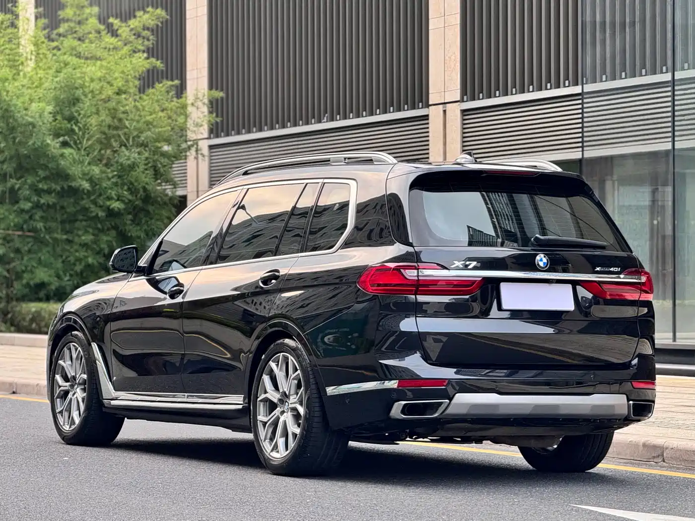 BMW X7 2019 xDrive40i Leading Luxury Package фото 5