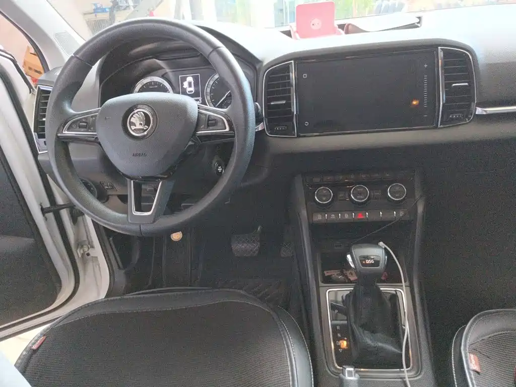 صورة 13 - Škoda Karoq