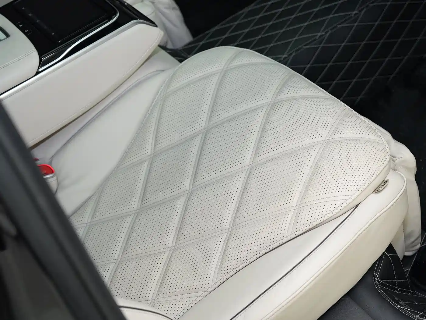 Mercedes-Benz Maybach S-Class 2023 S 480 4MATIC фото 16