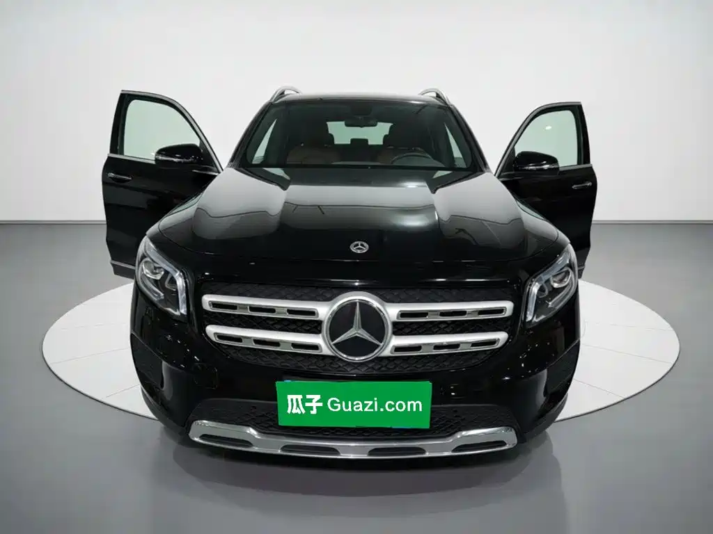 Фото 2 - Mercedes-Benz GLB