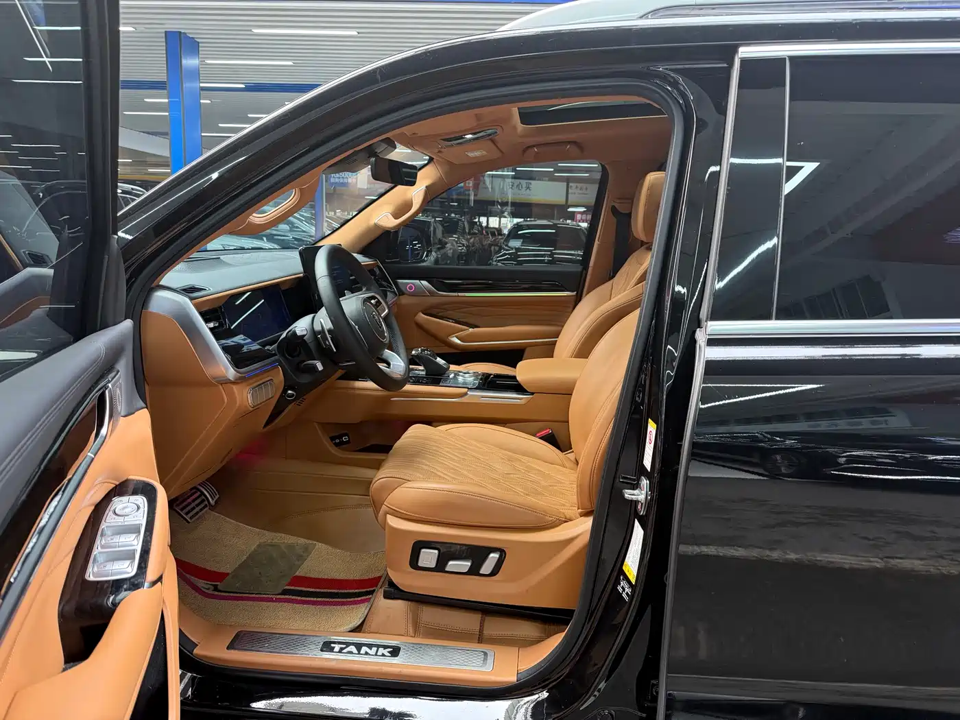Tank 500 2023 3.0T Sport Summit 5-Seater фото 7