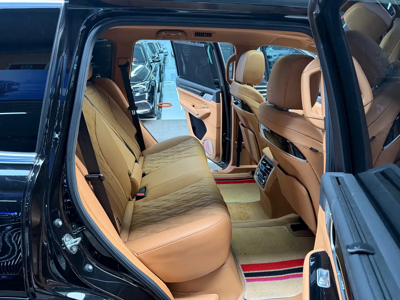 Tank 500 2023 3.0T Sport Summit 5-Seater фото 20