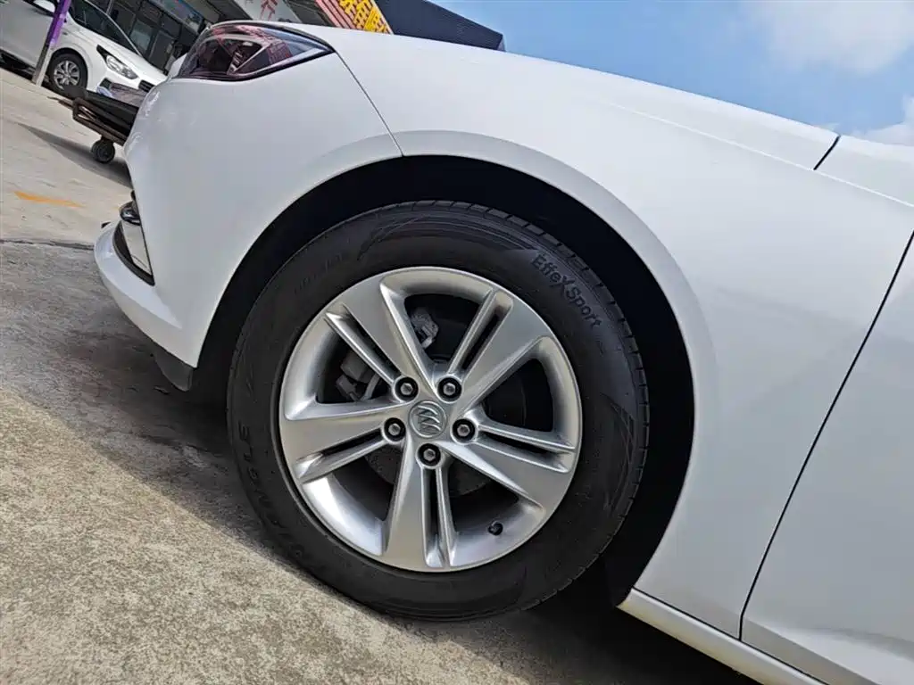 Buick Regal 2019 20T Elite China VI фото 23
