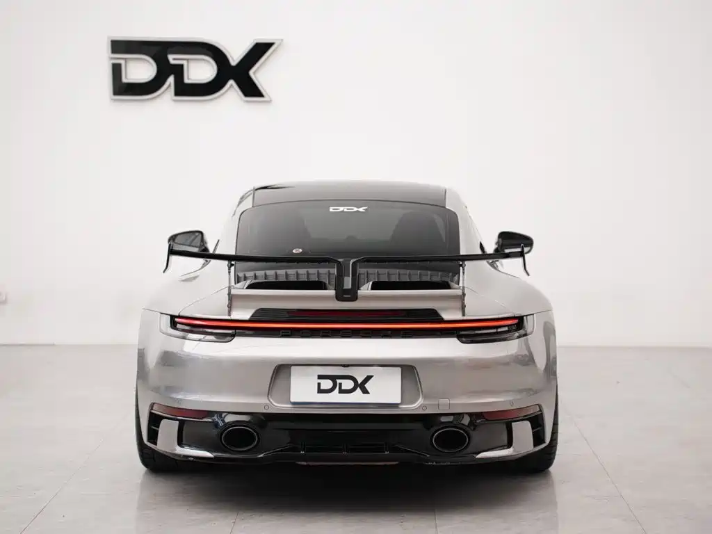 صورة 4 - Porsche 911