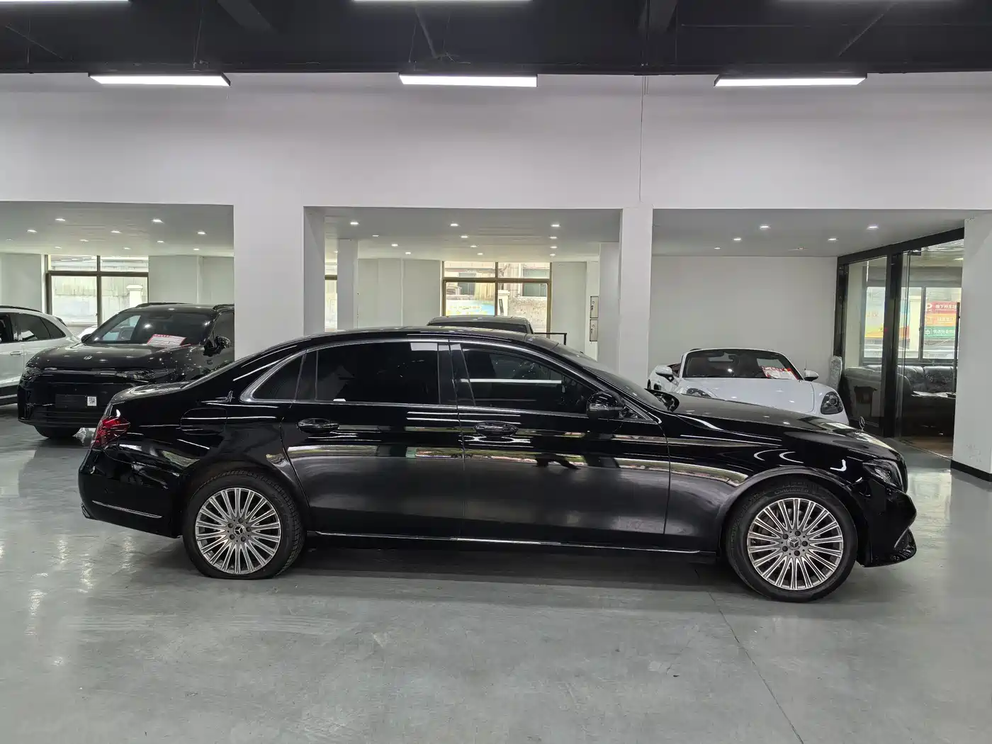 Mercedes-Benz E-Class 2020 Facelift E 300 L Fashion фото 4