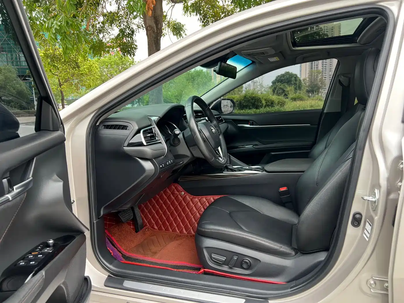 Toyota Camry 2019 Facelift 2.0G Luxury Edition фото 4
