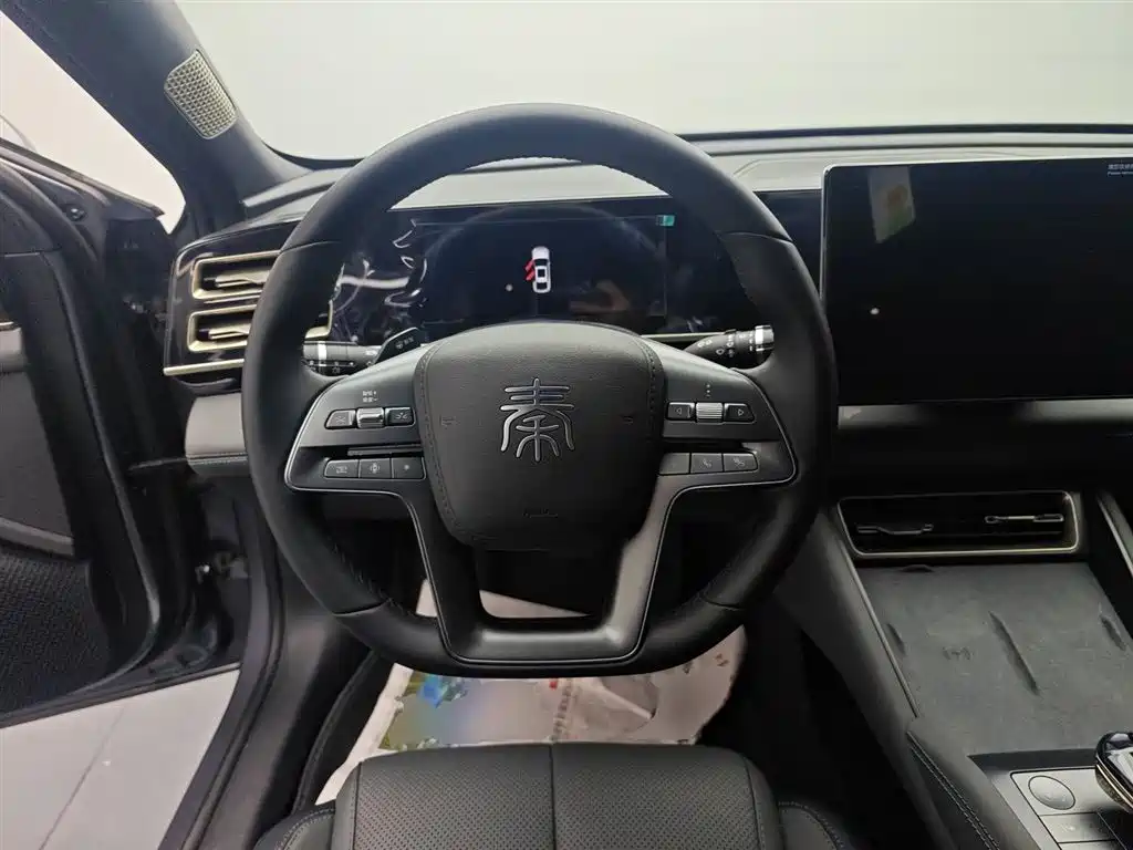 BYD Qin L 2025 DM-i Smart Drive Edition 120KM Surpassing фото 7