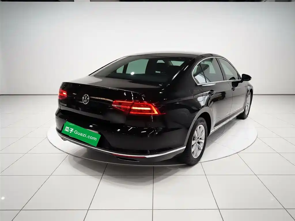 Volkswagen Magotan 2019 280TSI DSG Comfort China VI фото 7