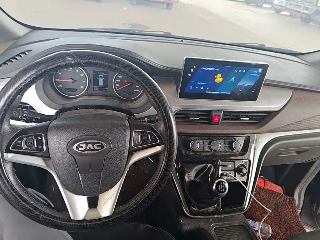 Фото 5 - JAC Refine M3
