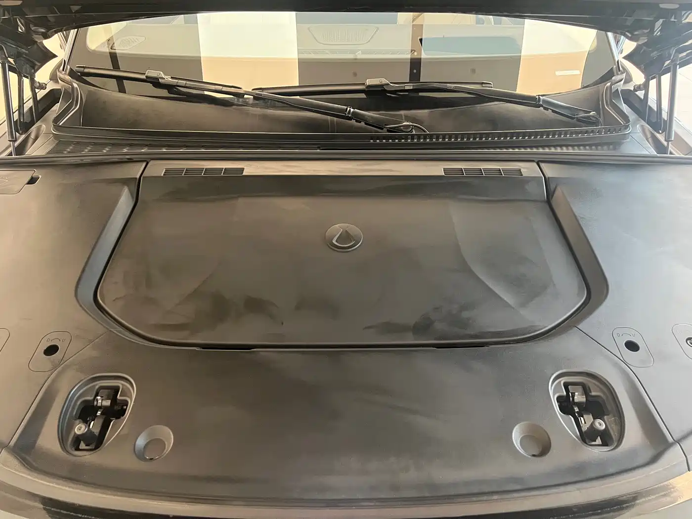 Denza N9 2025 2025 Model Prestige Edition