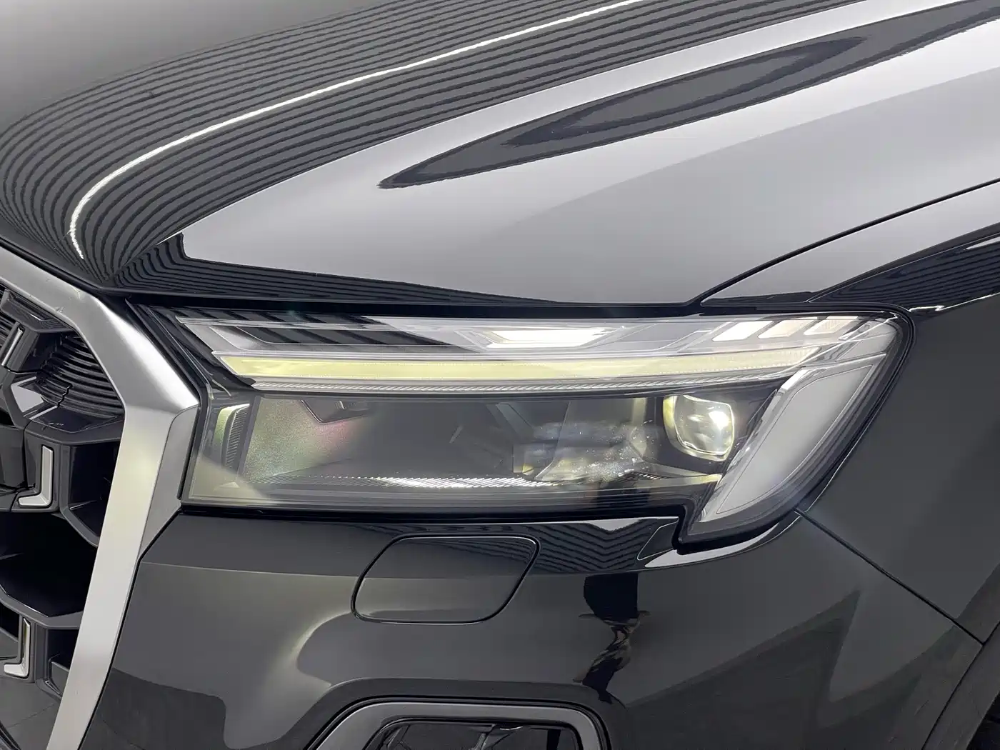 Audi Q7 2025 2025 55 TFSI quattro S line Sport