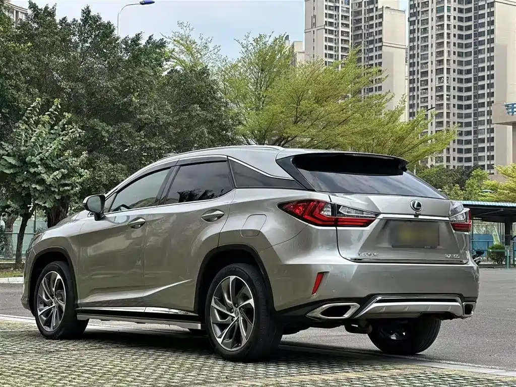 LEXUS RX