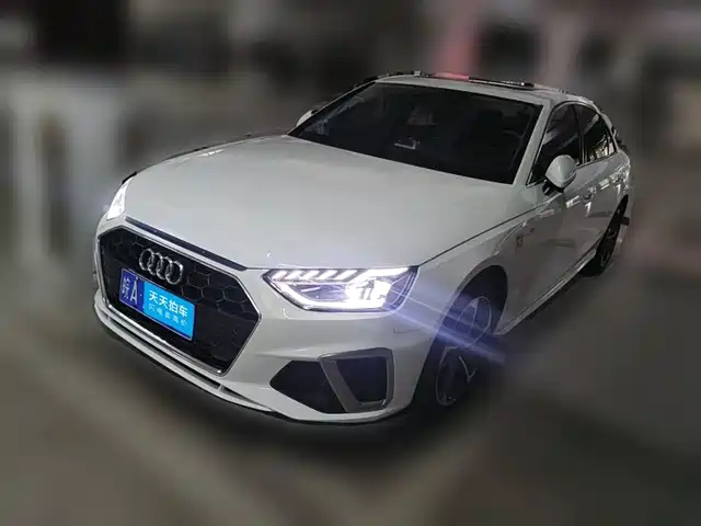 Audi A4L 2022 40 TFSI Fashion Dynamic — фото 1