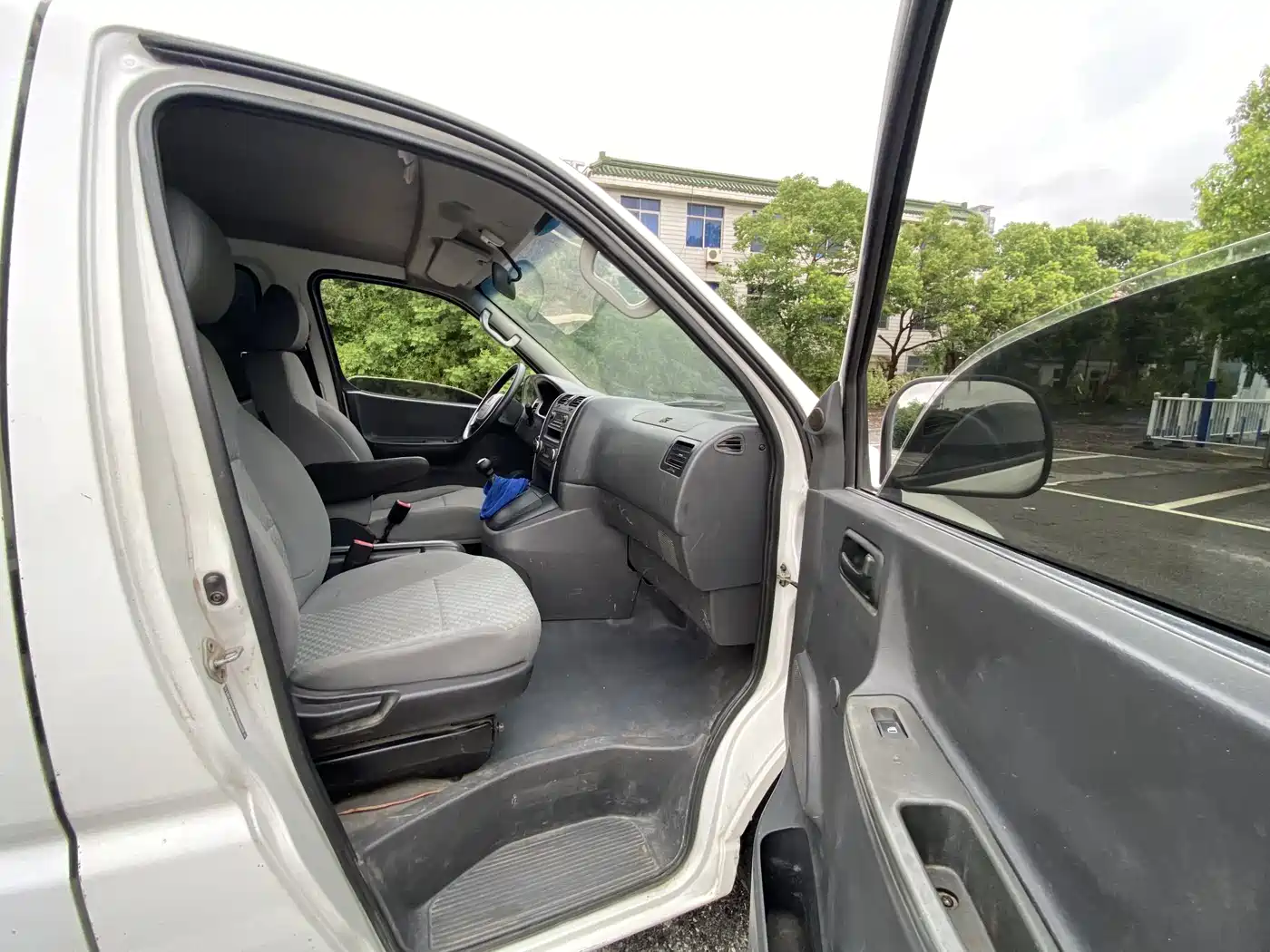 Jinbei Grace 2019 2018 2.0L Express Comfort 7-seater V19