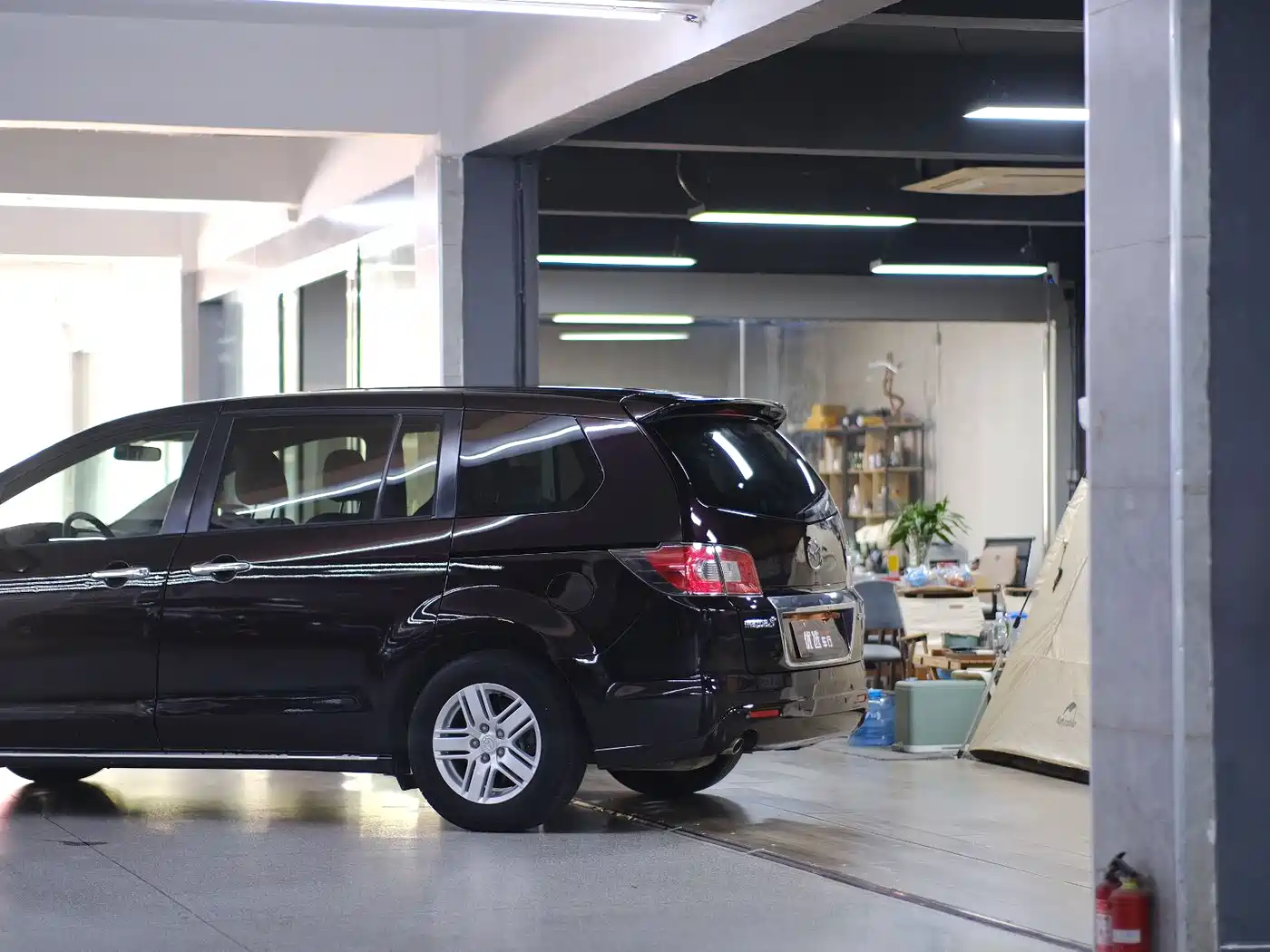 Mazda 8 2012 2011 Model 2.3L Premium Edition