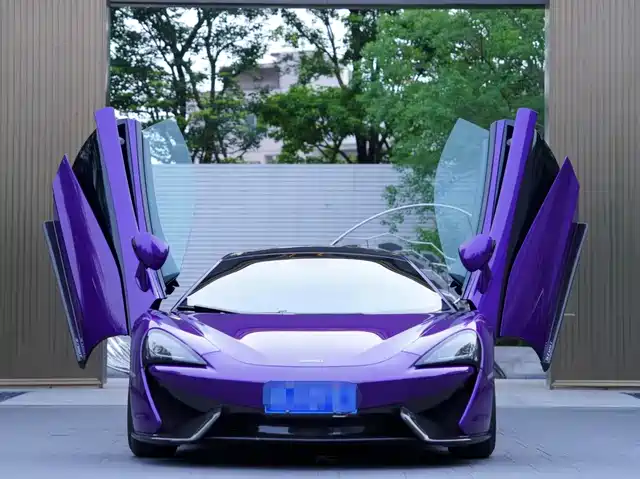 MCLAREN 570