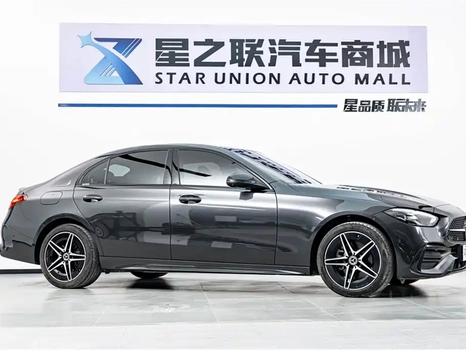 Mercedes-Benz C-Class 2023 Facelift II C 260 L Night Edition фото 5