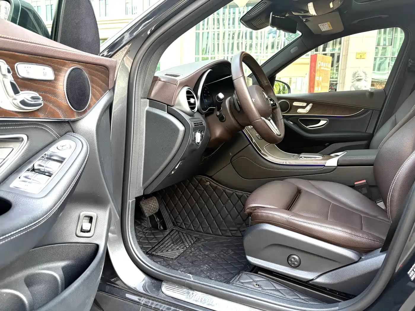 Mercedes-Benz GLC 2020 GLC 300 L 4MATIC Dynamic фото 9