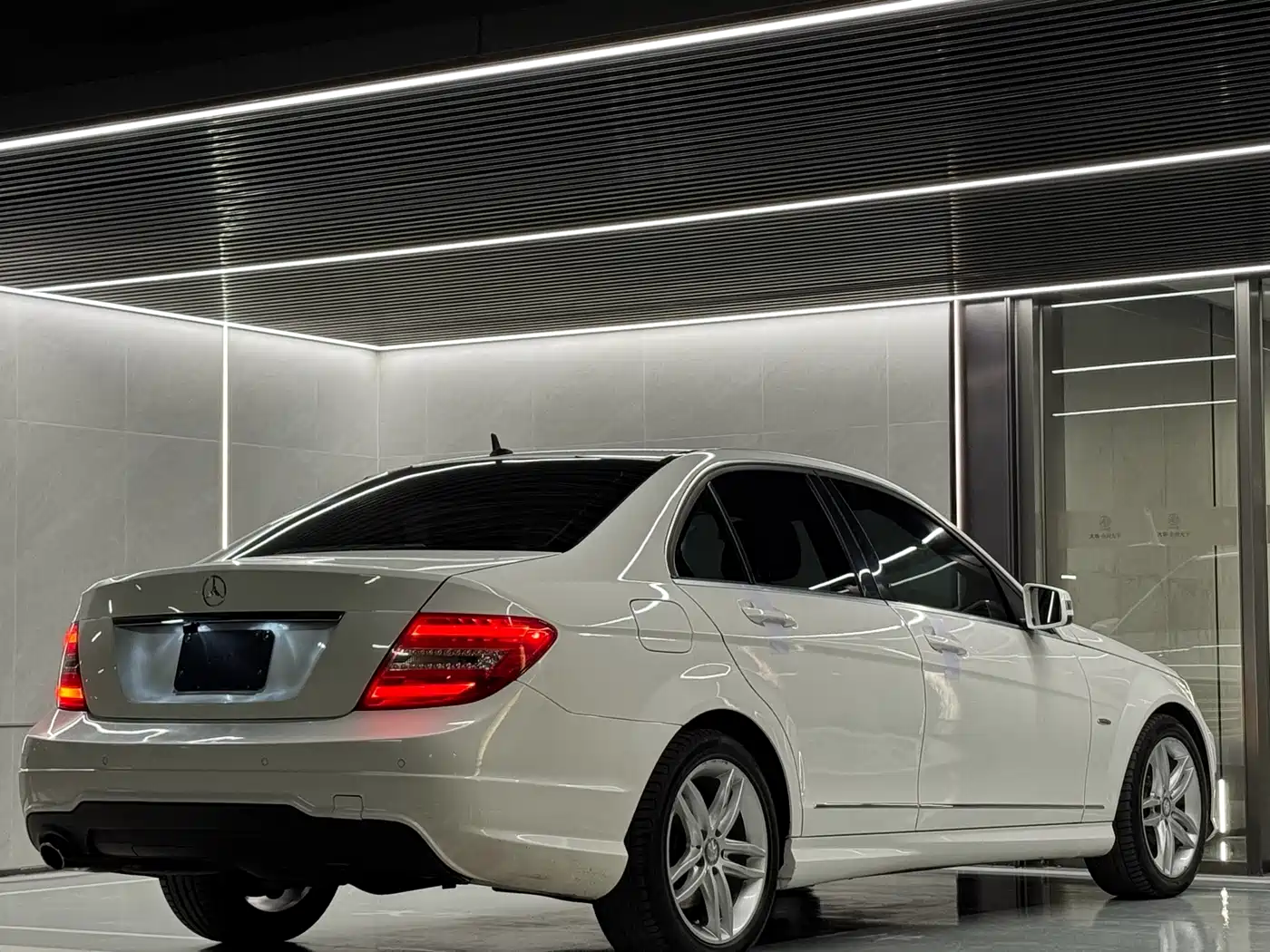 Mercedes-Benz C-Class 2013 C 260 Elegance Grand Edition фото 10
