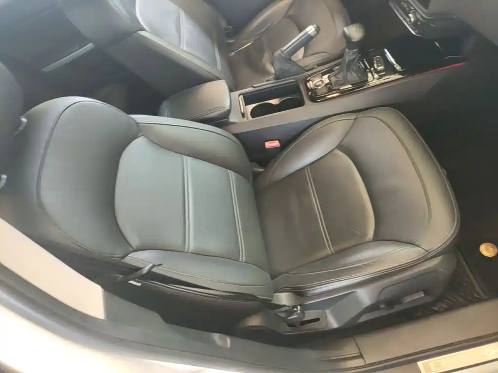 Qoros 3 2016 2016 Urban SUV 1.6T Automatic Zhizhen