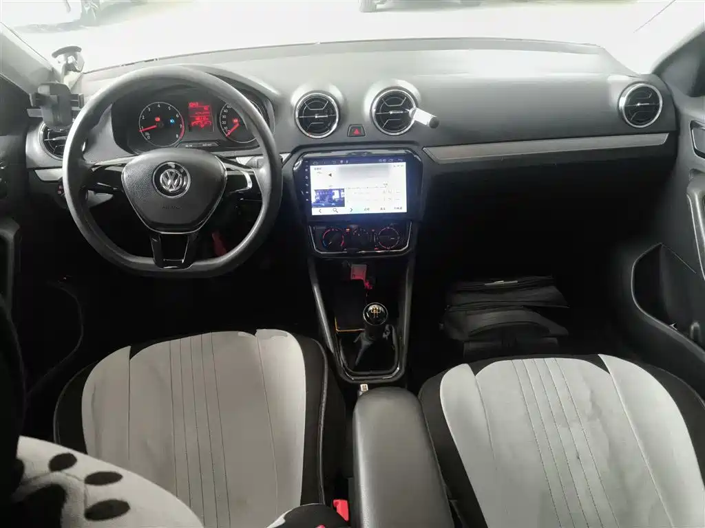 Volkswagen Jetta 2017 1.5L Manual Comfort фото 6