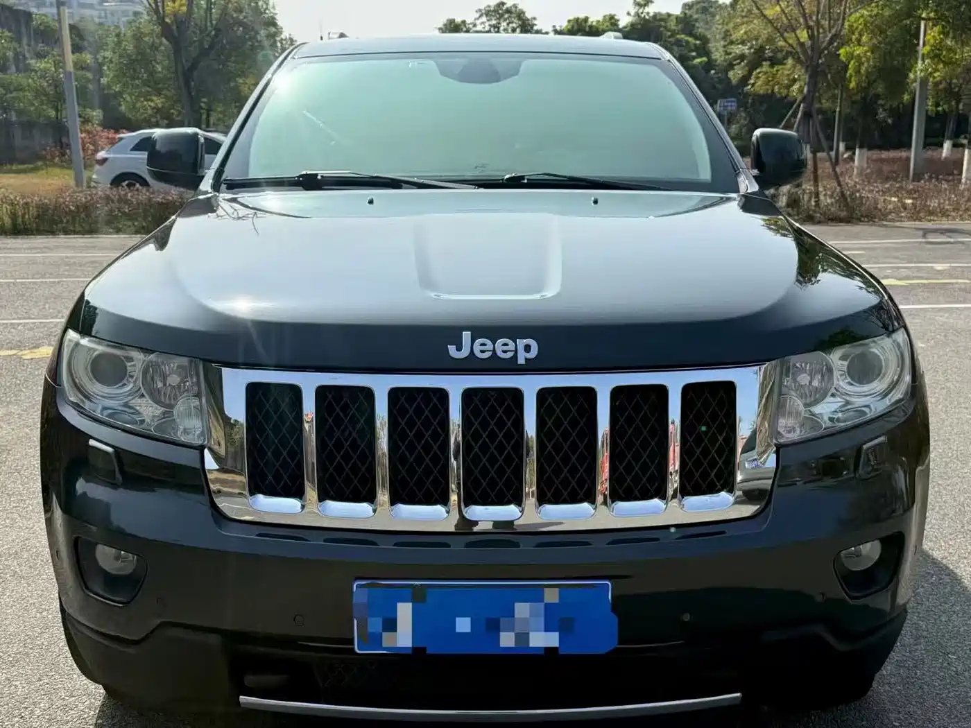 Jeep Grand Cherokee (Import) 2011 2011 3.6L Flagship Edition