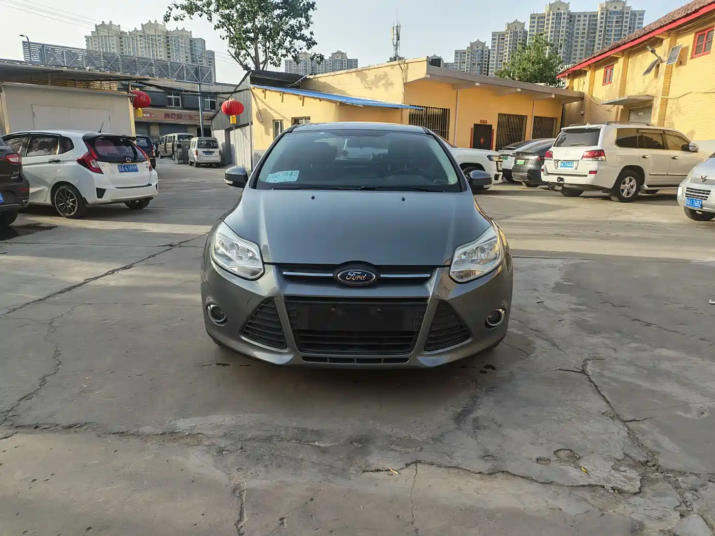 Фото 2 - Ford Focus