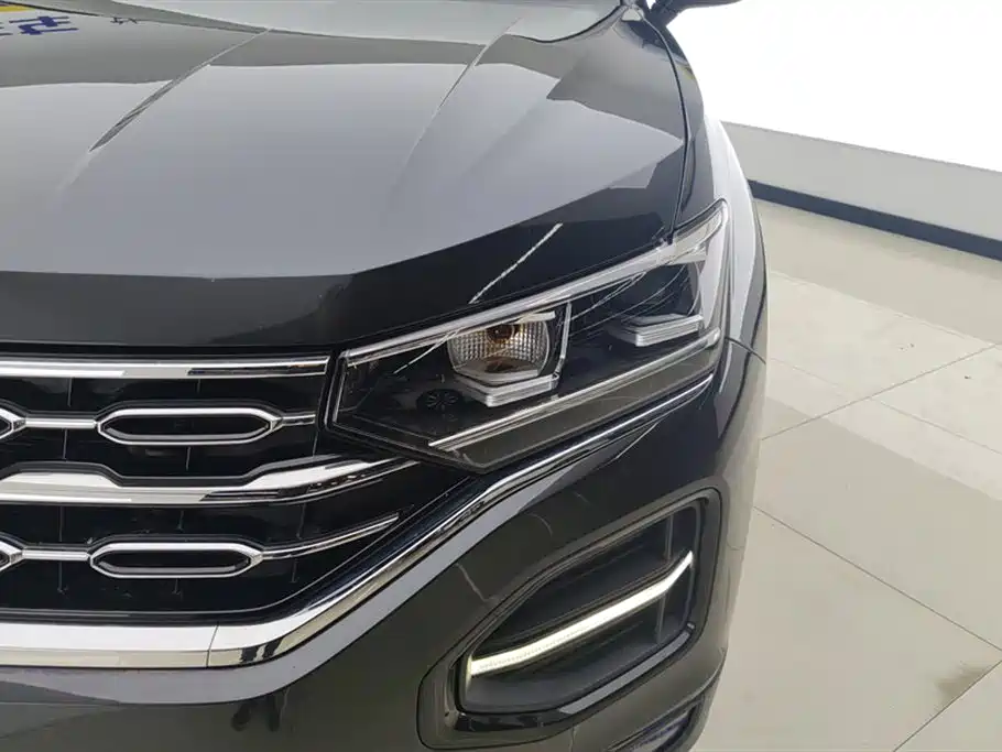 Volkswagen Tayron 2019 Expedition 280TSI 2WD Luxury (China VI) фото 5