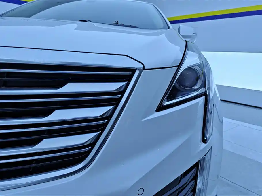 Cadillac XT5 2018 25T Luxury фото 5
