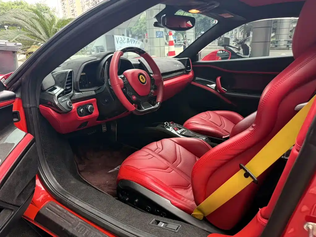 Ferrari 458 2013 2011 4.5L Italia